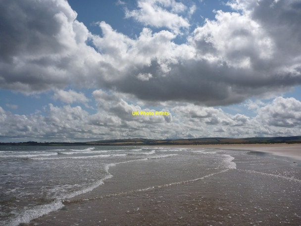 Photo 6"x4" Coastal East Lothian : Cloudwatching, Belhaven Bay West Barns c2014