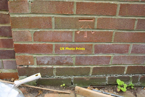 Photo 6"x4" Benchmark on #129 St Saviour's Road Reading c2014