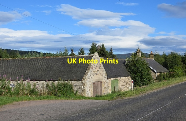 Photo 6"x4" Steading, Pitcraigie Cottage Rothes c2014
