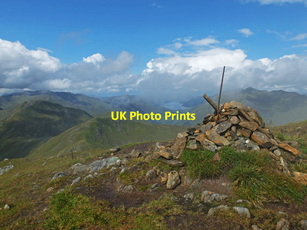 Photo 6"x4" Summit cairn - Sg\u00c3\u00b9rr an Lochain Sg\u00f9rr an Lochain c2014