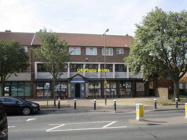 Photo 6"x4" Paulsgrove and Wymering Healthy Living Centre Port Solent c2014