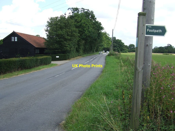 Photo 6"x4" The B1120 and footpath sign Framlingham c2014