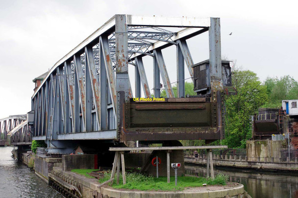 Photo 6"x4" Barton Swing Aqueduct Open for shipping Eccles\/SJ7798 c2014