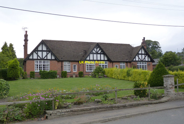 Photo 6"x4" The Bungalows, Main Street, Laxton Laxton\/SK7267 c2014
