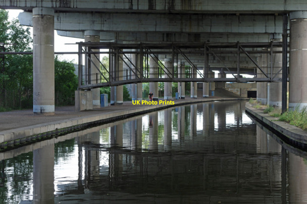 Photo 6"x4" BCN Old Main Line under the M5 Oldbury\/SO9888 c2014