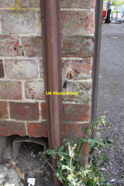 Photo 6"x4" Benchmark on #232 Northumberland Avenue Whitley\/SU7170 c2014