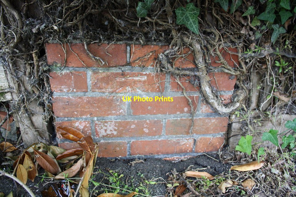 Photo 6"x4" Benchmark on wall at east end of Upper Redlands Road Reading c2014