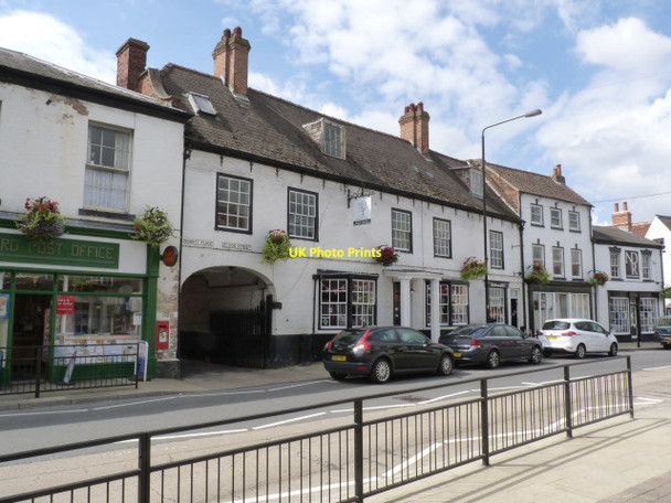 Photo 6"x4" The Mail House, 1\/3 Eldon Street Tuxford c2014