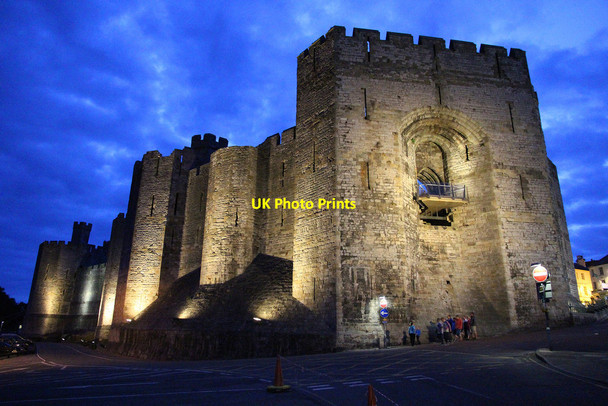 Photo 6"x4" Caernarfon Castle Caernarfon c2014