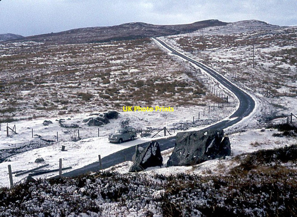 Photo 6"x4" The road to Linsiadar Linsiadar c1975