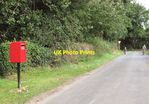 Photo 6"x4" New postbox in Easthill Lane Bramerton c2014