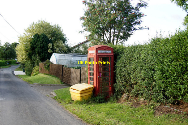 Photo 6"x4" Phone box at Airntully Airntully c2014