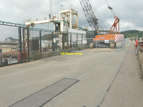 Photo 6"x4" Dismantling the former hovercraft loading gantry Dover\/TR3141 c2014