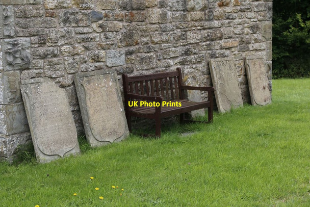 Photo 6"x4" Seat in the Memorials Frank's Bridge c2014