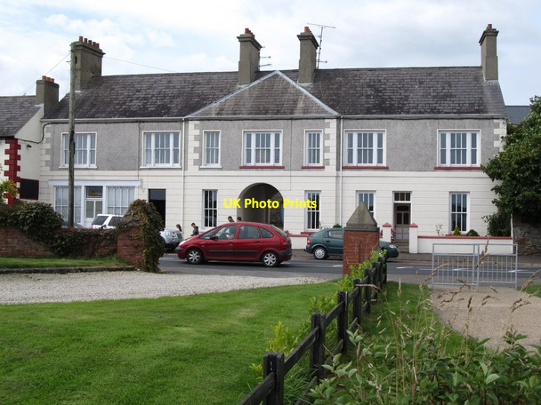 Photo 6"x4" An elegant terrace of houses in Main Street, Dundrum Dundrum\/J4036 c2013
