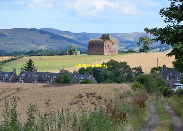 Photo 6"x4" Cessford Castle and cottages Whitton\/NT7622 c2014