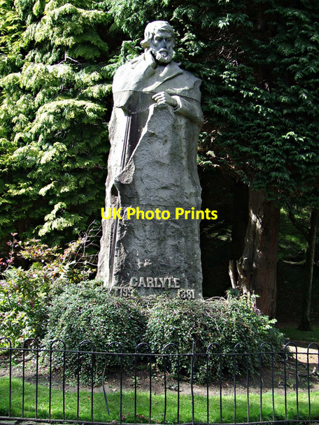 Photo 6"x4" Thomas Carlyle statue in Kelvingrove Park Glasgow c2014