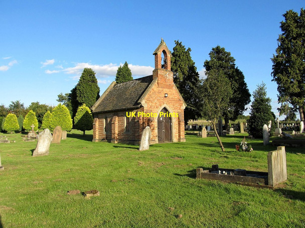 Photo 6"x4" Wolston Cemetery Chapel Wolston c2014