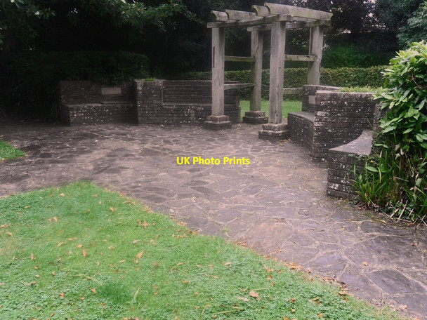 Photo 6"x4" Adastra Garden of Remembrance Keymer c2014
