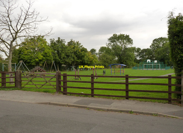 Photo 6"x4" North Leverton Playground North Leverton with Habblesthorpe c2014