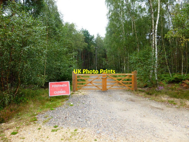 Photo 6"x4" Footpath closed going northwards from The Welsh Drive Eversley Centre c2014