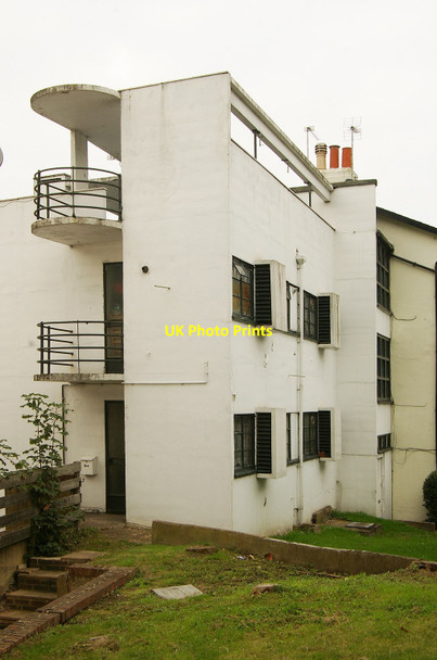 Photo 6"x4" Modernist house, Redhill - 2 Redhill\/TQ2750 c2013