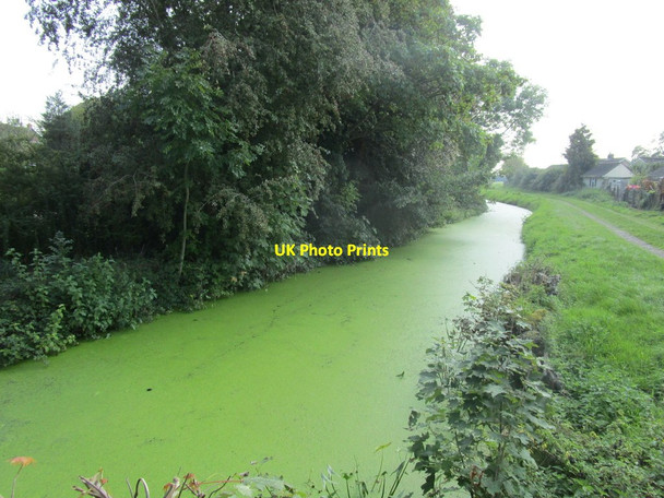 Photo 6"x4" Drain at Mark Mark\/ST3847 c2014