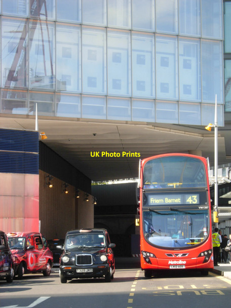 Photo 6"x4" Buses and taxis, London Bridge London c2014