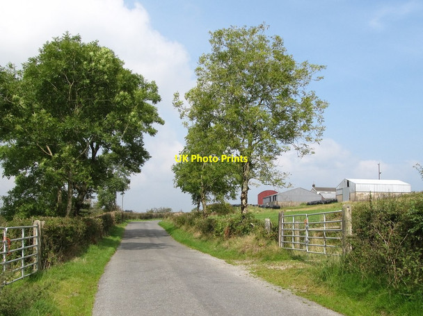 Photo 6"x4" Farm house and buildings above a bend in the Shaughan Road Belleek\/H9827 c2014