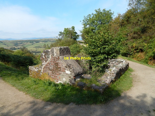 Photo 6"x4" Derelict building on the Greenock Cut Spango\/NS2374 c2014