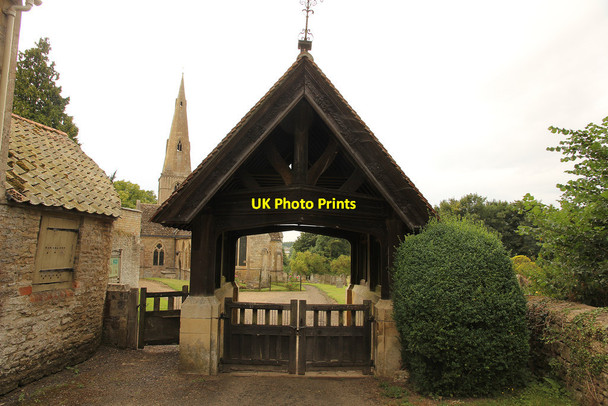 Photo 6"x4" St.John the Baptist's church lychgate Achurch c2014