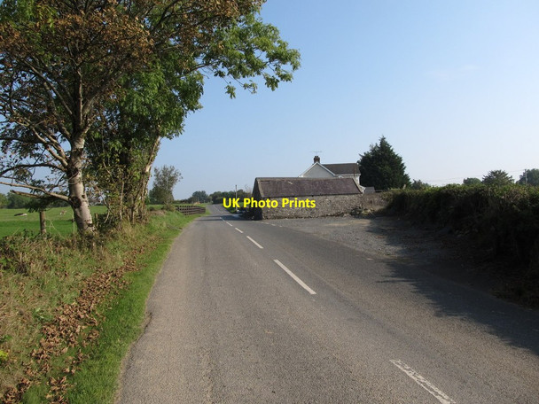 Photo 6"x4" House and outbuildings on Carran Road Crossmaglen c2014