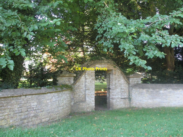Photo 6"x4" Gateway at Cottisford House Cottisford c2014