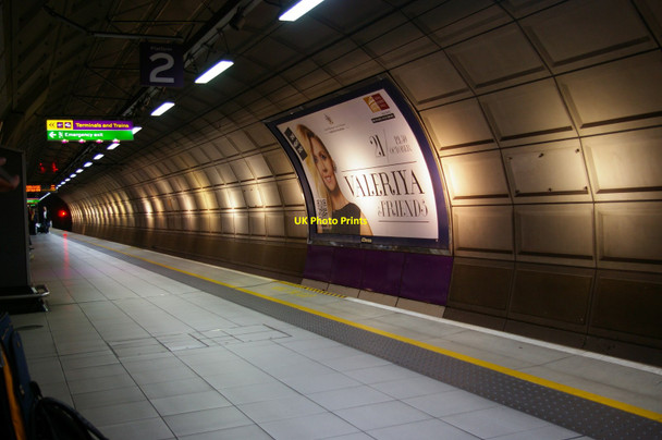 Photo 6"x4" Heathrow Terminals 1, 2 & 3 station Hatton\/TQ0975 c2014