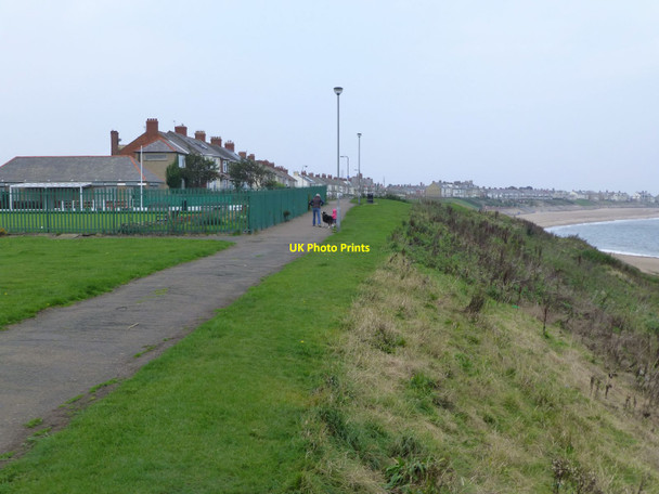 Photo 6"x4" The southern edge of Newbiggin-by-the-Sea Newbiggin-by-the-Sea c2014