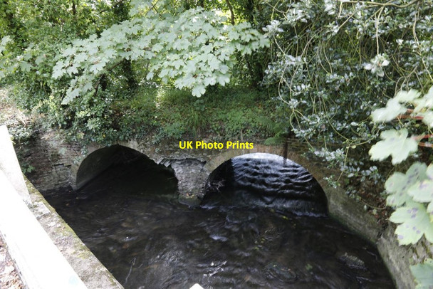 Photo 6"x4" An old bridge Moor Park\/SU8646 c2014