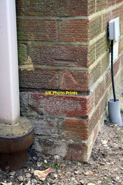 Photo 6"x4" Benchmark on #16 Betchworth Avenue Earley c2014