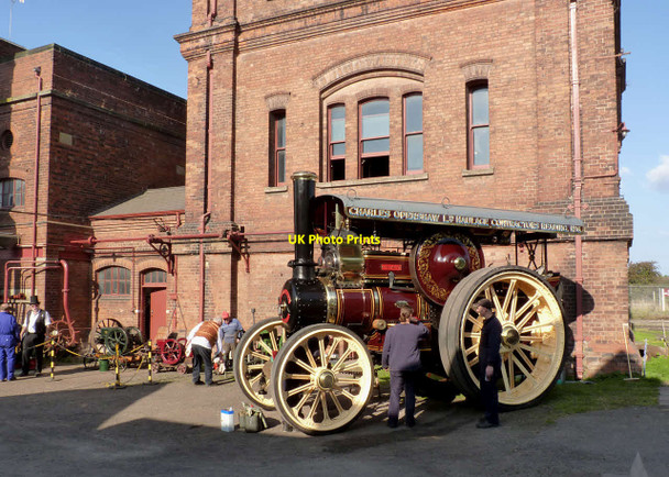 Photo 6"x4" Polishing the brasswork Stretton\/SK2526 c2014