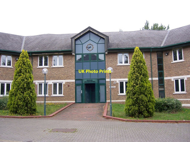 Photo 6"x4" RAF Uxbridge Station Headquarters Uxbridge c2011