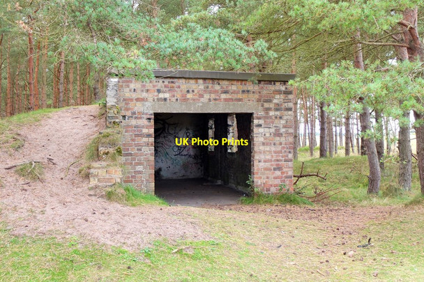 Photo 6"x4" Brick building, Hedderwick Hill Plantation West Barns c2014