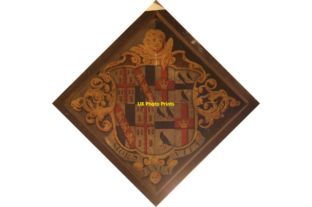 Photo 6"x4" St Thomas of Canterbury, East Clandon - Hatchment East Clandon c2014 P3