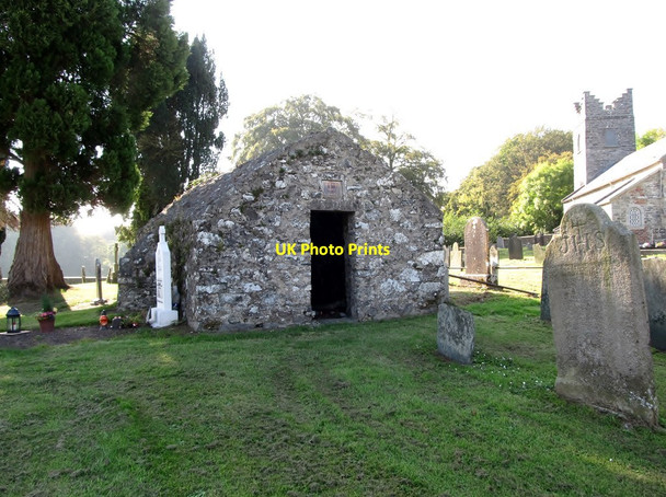 Photo 6"x4" The Eastwood Family Vault at Creggan Churchyard Creggan\/H9316 c2014