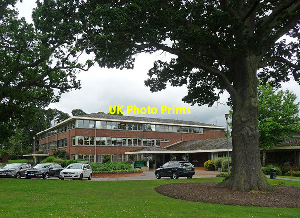 Photo 6"x4" Council offices, Meudon Avenue, Farnborough Farnborough\/SU8754 c2012