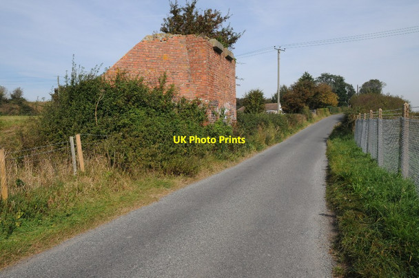 Photo 6"x4" Former railway parapet Sandwich c2014