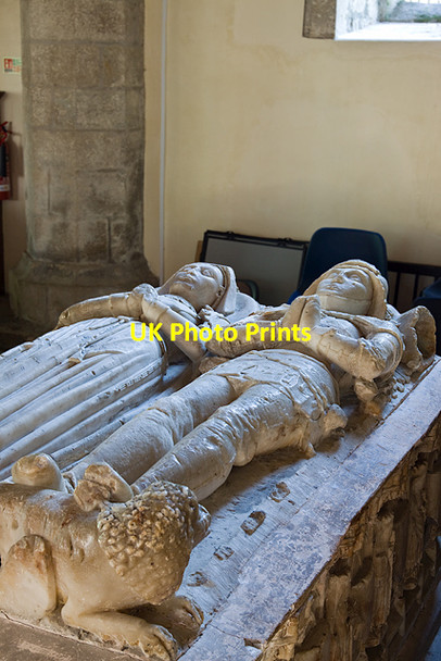Photo 6"x4" Church of St Mary & St Nicholas, Beaumaris - Bulkeley tomb (detail 1) Beaumaris c2014