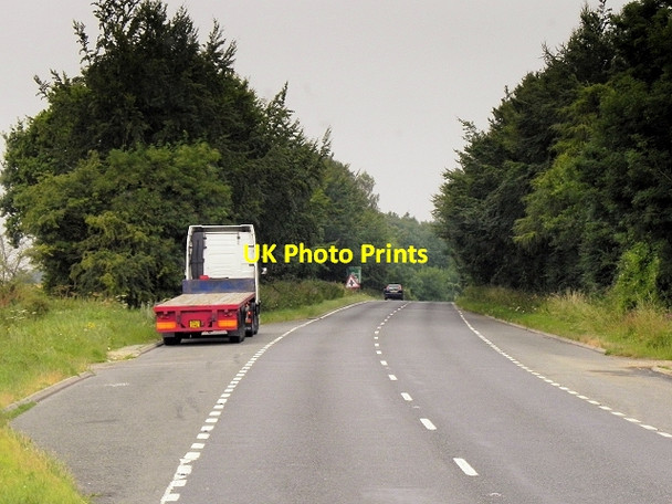 Photo 6"x4" Layby on Westbound A339 (Kingsclere Road) Wootton St Lawrence c2014