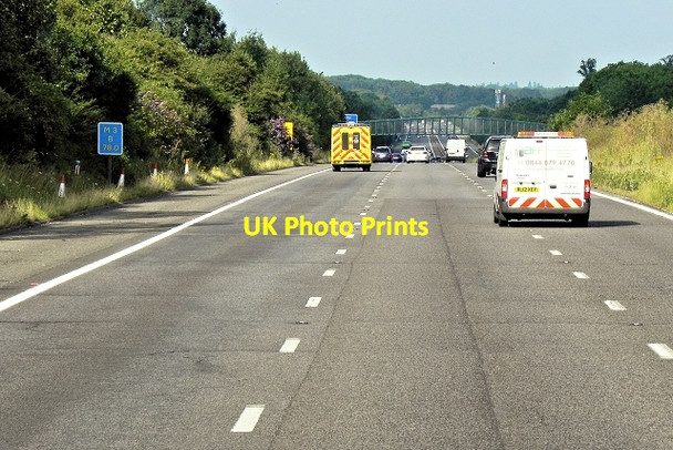 Photo 6"x4" Northbound M3 near Cliddesden Cliddesden c2014