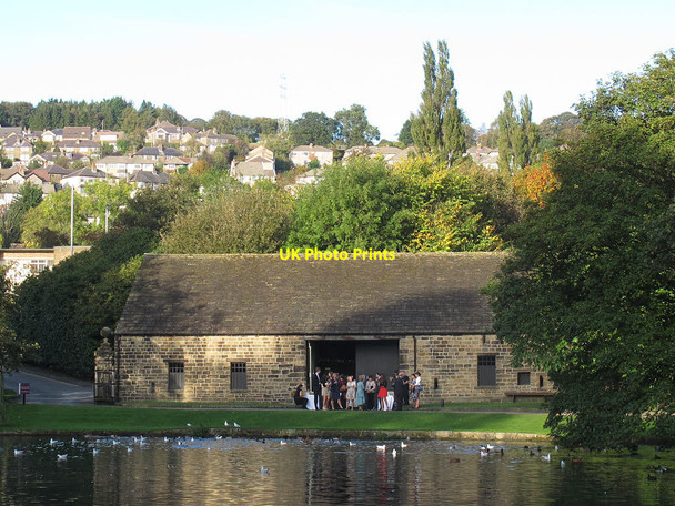 Photo 6"x4" The Old Barn, East Riddlesden Hall Keighley c2014