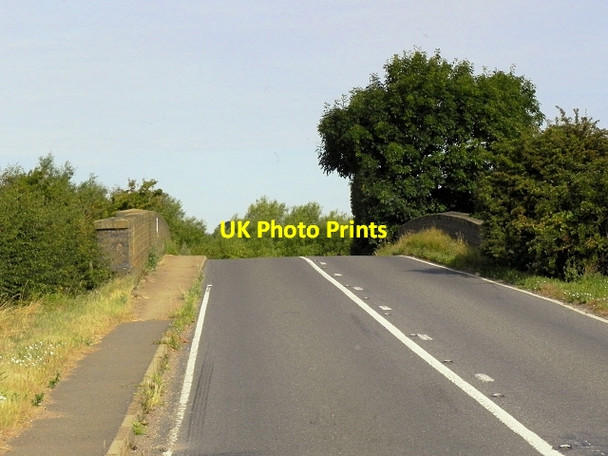 Photo 6"x4" A607, Humped Bridge Frieston c2014