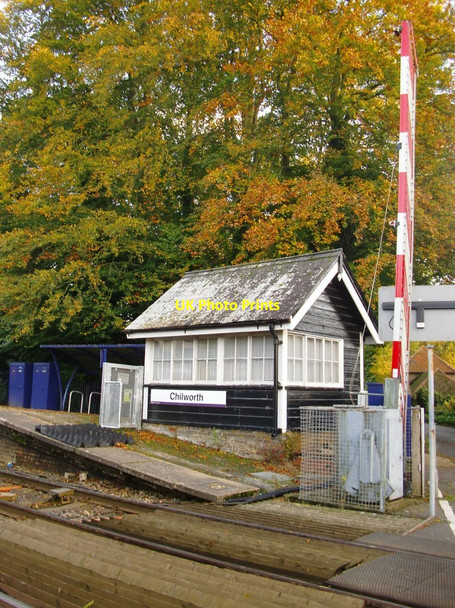 Photo 6"x4" Former signal-box at Chilworth - and autumn colour Chilworth\/TQ0247 c2014